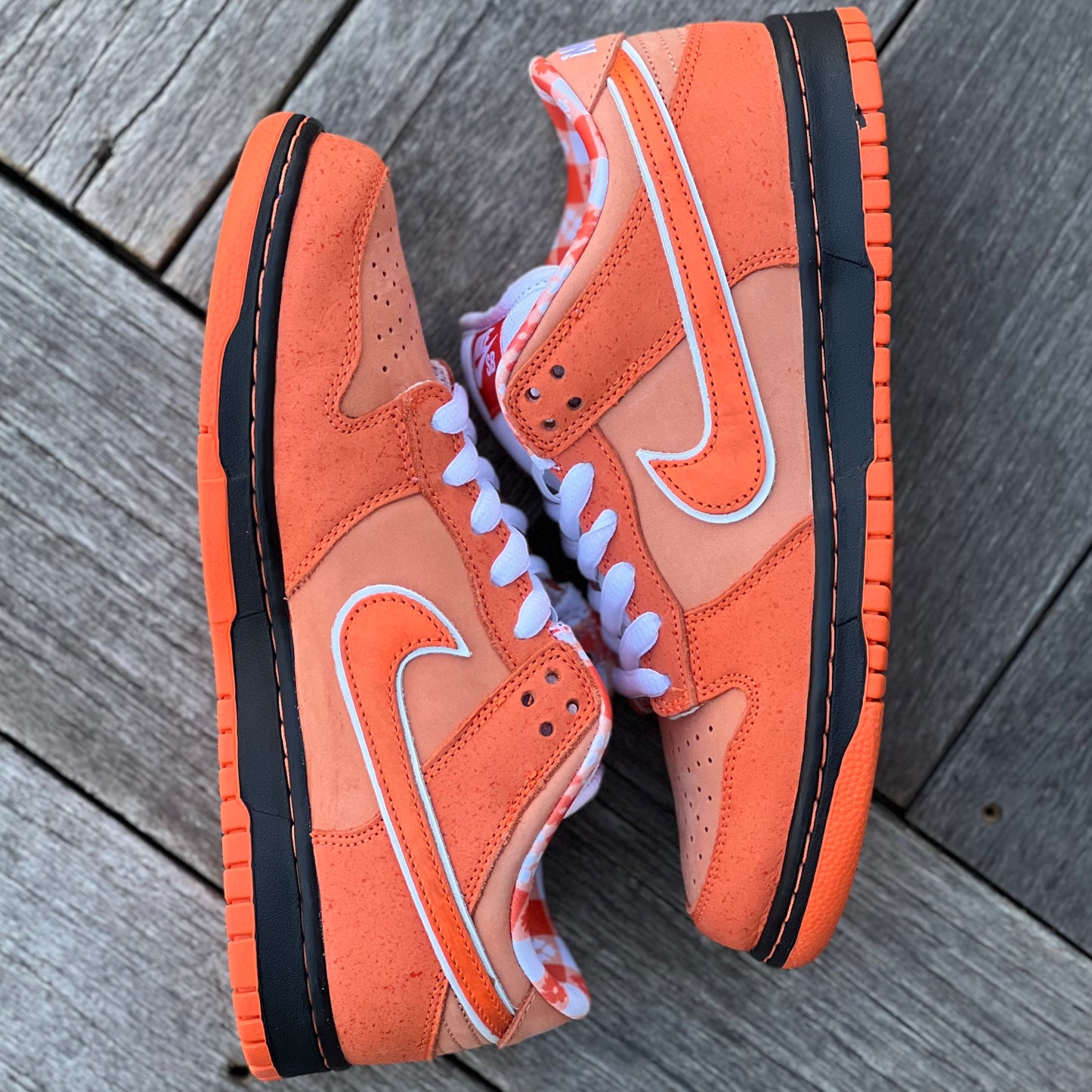 Nike SB Dunk Low Orange Lobster Size 8