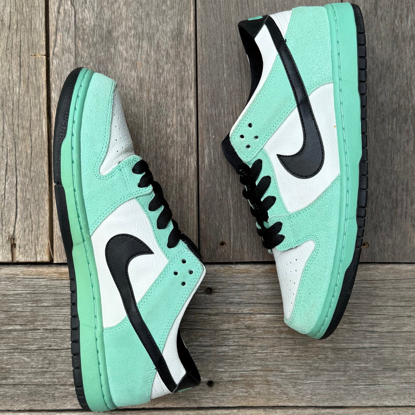 Nike SB Dunk Low Sea Crystal Size 10