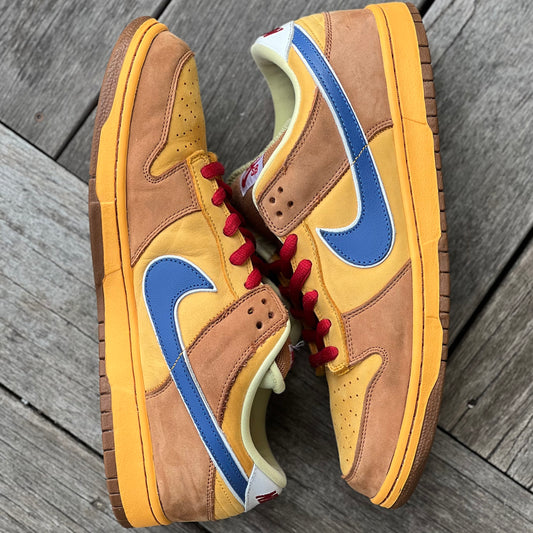 Nike SB Dunk Low Newcastle Brown Ale Size 13