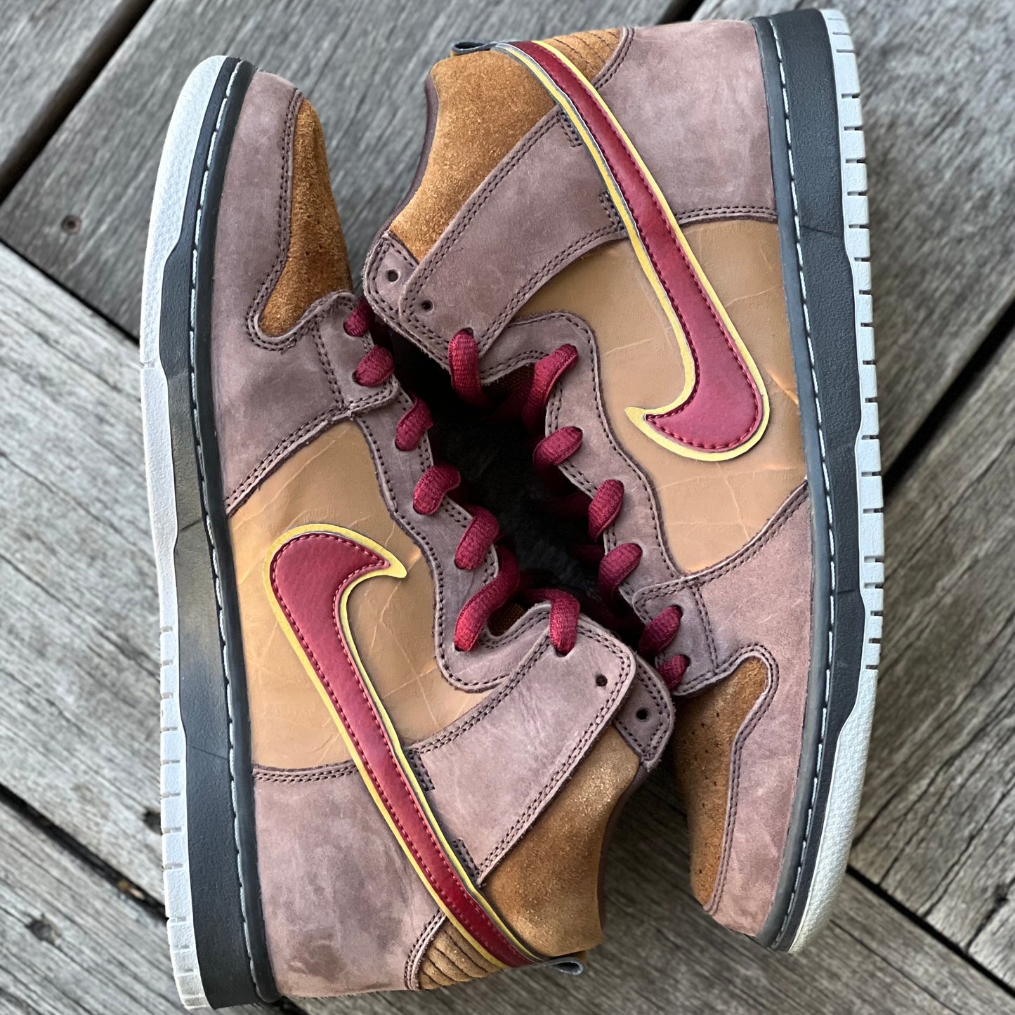 Nike SB Dunk High Cigar City Size 9.5