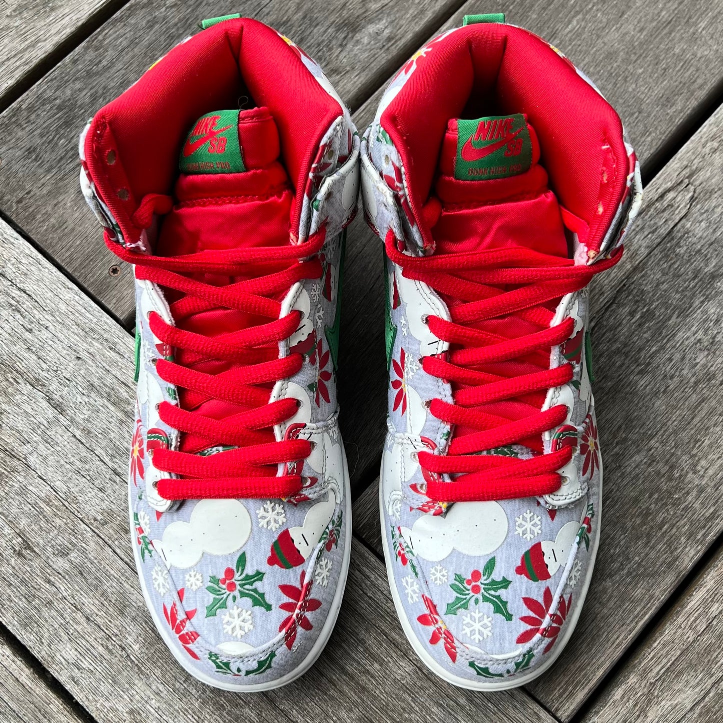 Nike SB Dunk High Ugly Christmas Sweater Grey Size 8.5