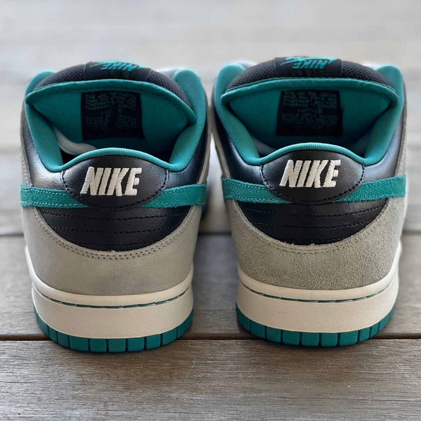 Nike SB Dunk Low Chrome Ball Incident Size 10