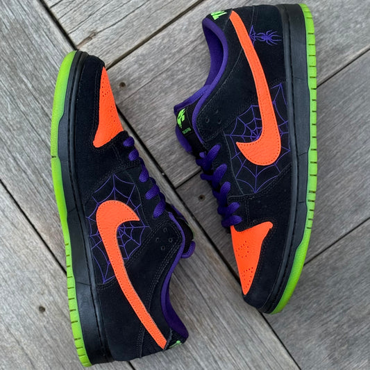 Nike SB Dunk Low Night of Mischief Size 10.5