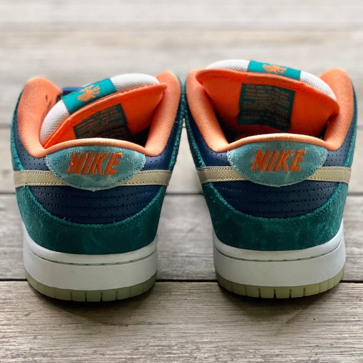 Nike SB Dunk Low MIA Skateshop Size 10