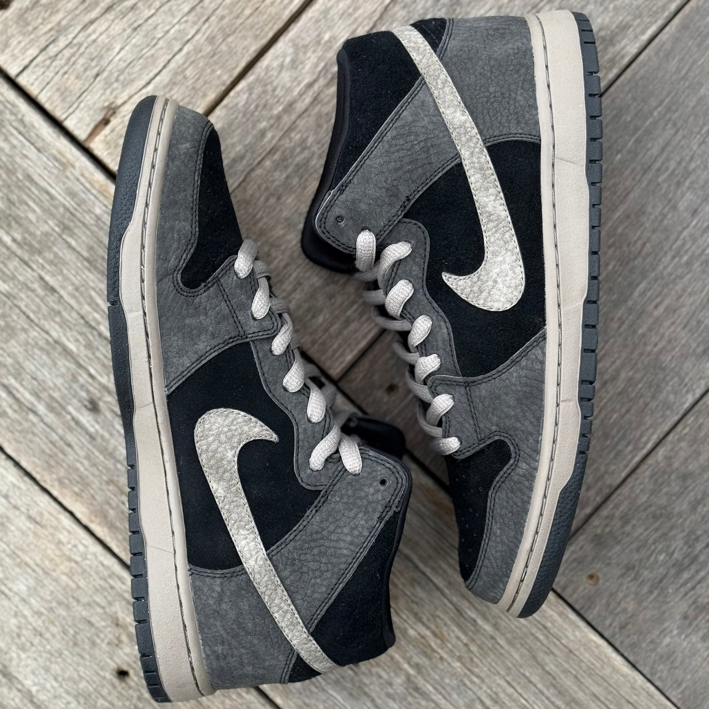 Nike SB Dunk Mid Black/Iron Size 9