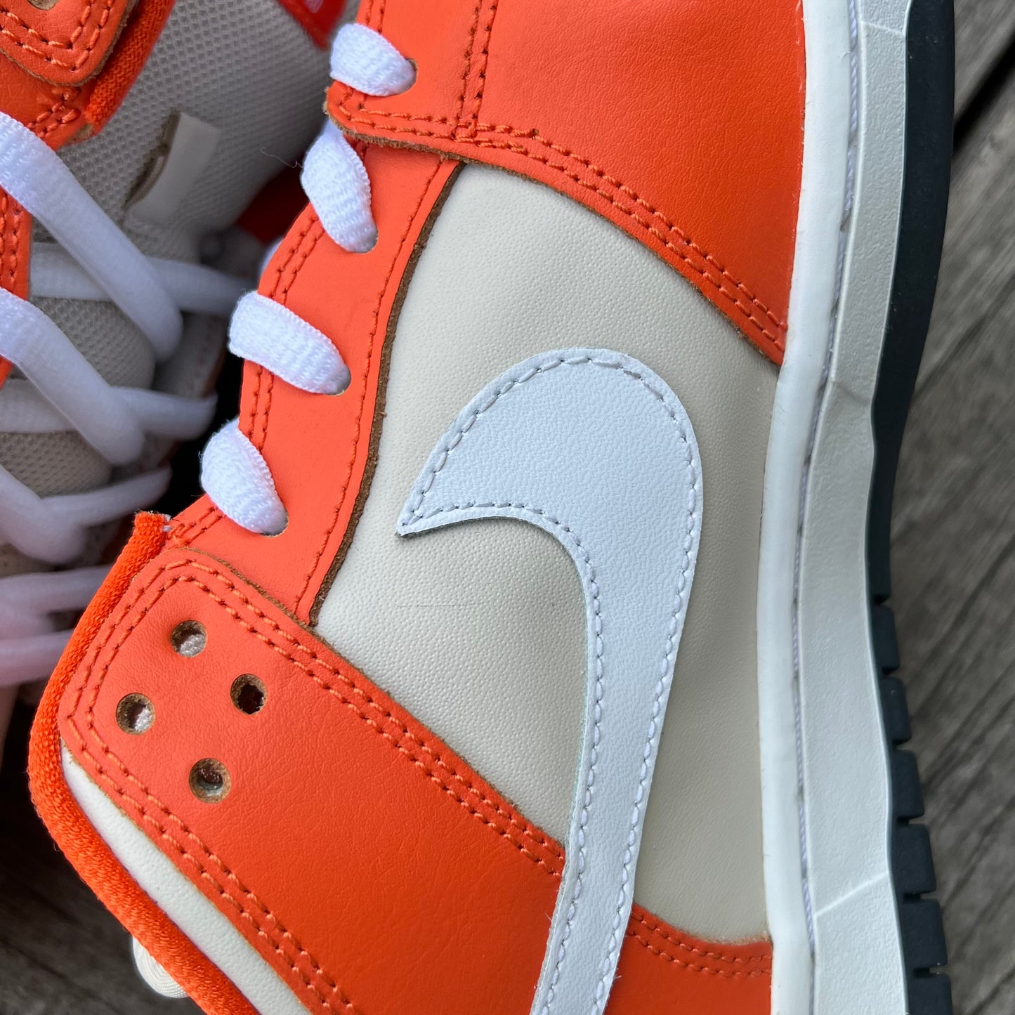 Nike SB Dunk Low Orange Box Size 11