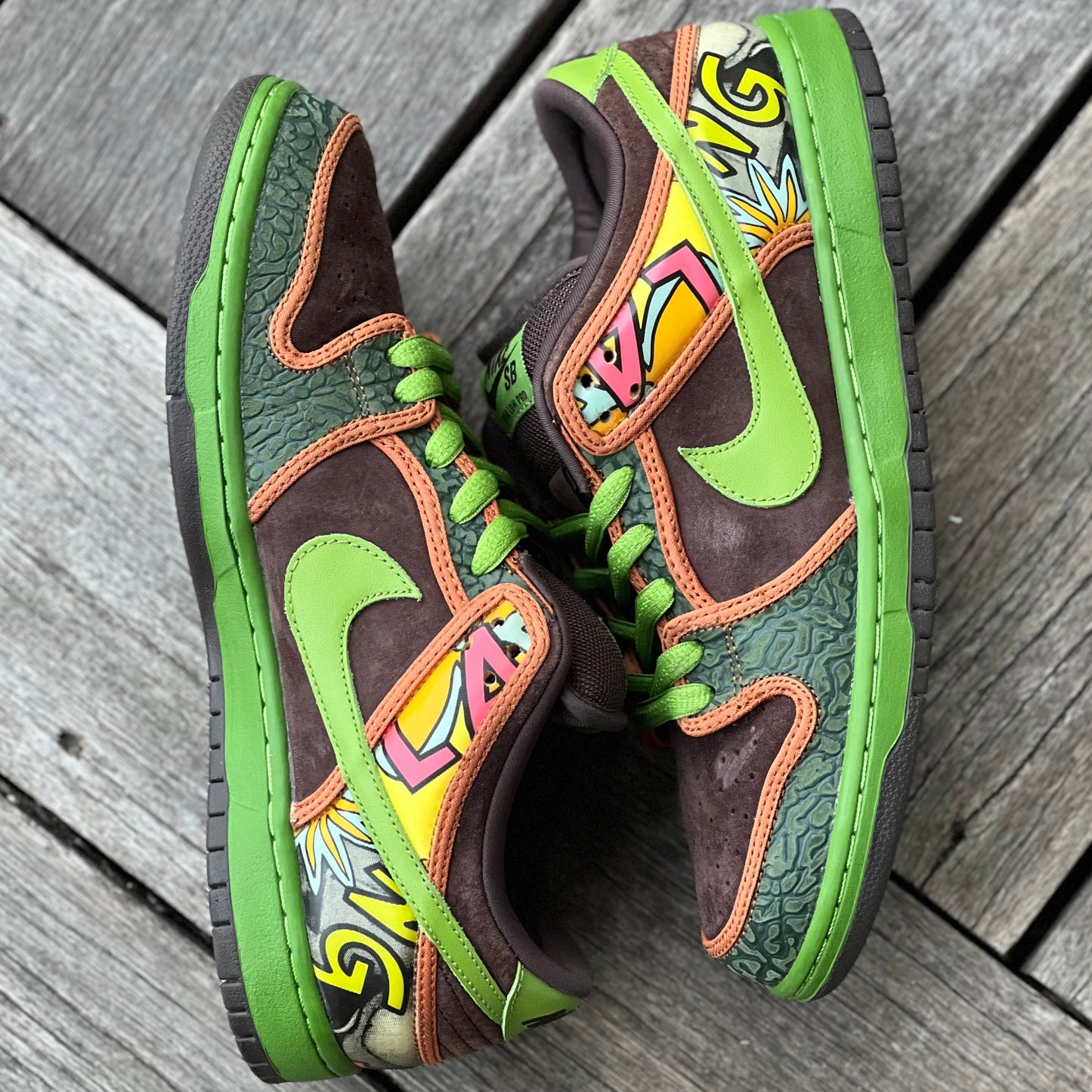 Nike SB Dunk Low De La Soul Size 9.5