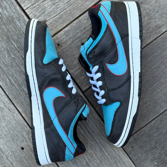 Nike SB Dunk Low Angels & Demons Size 11.5