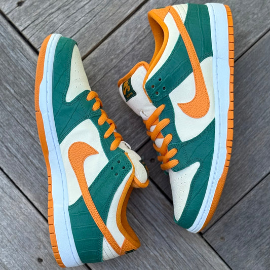 Nike SB Dunk Low Kumquat Legion Pine Size 9.5
