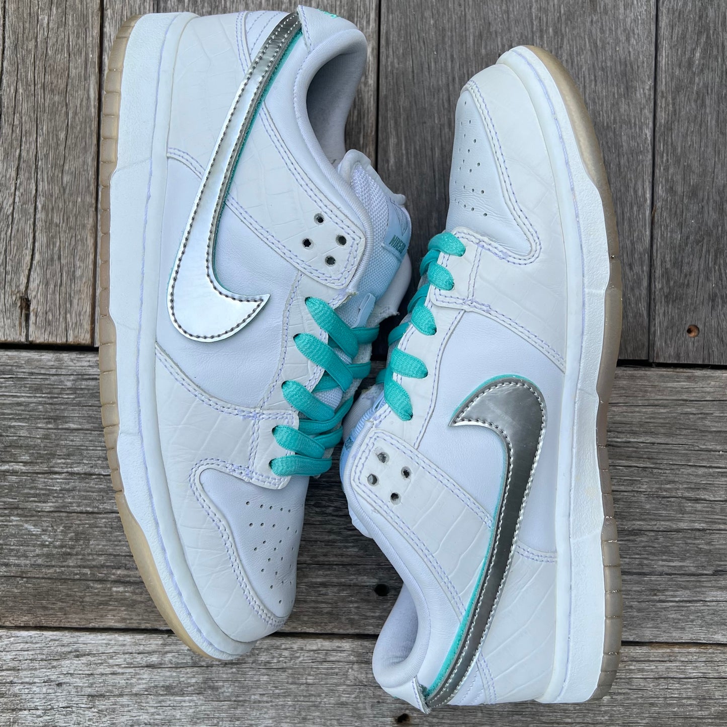 Nike SB Dunk Low White Diamond Size 8.5