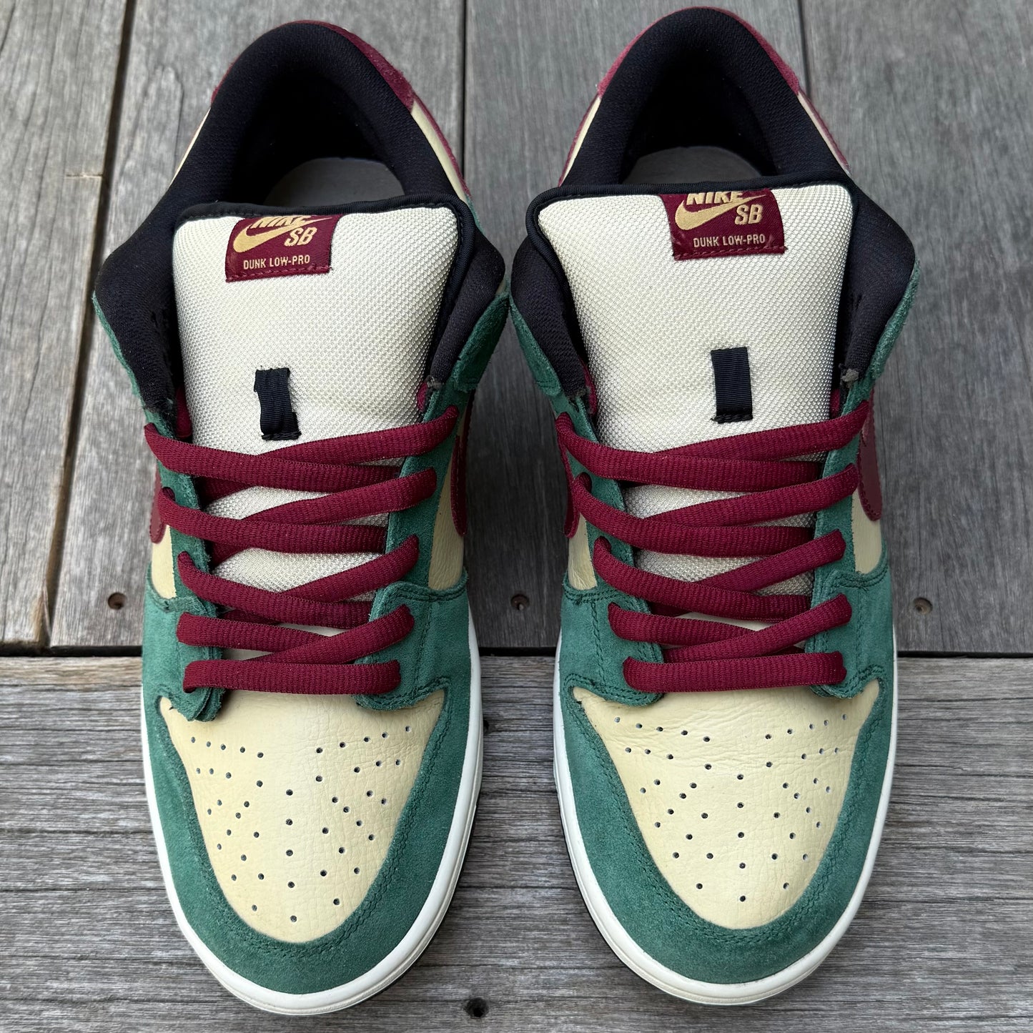 Nike SB Dunk Low Jameson Vegas Gold Size 12