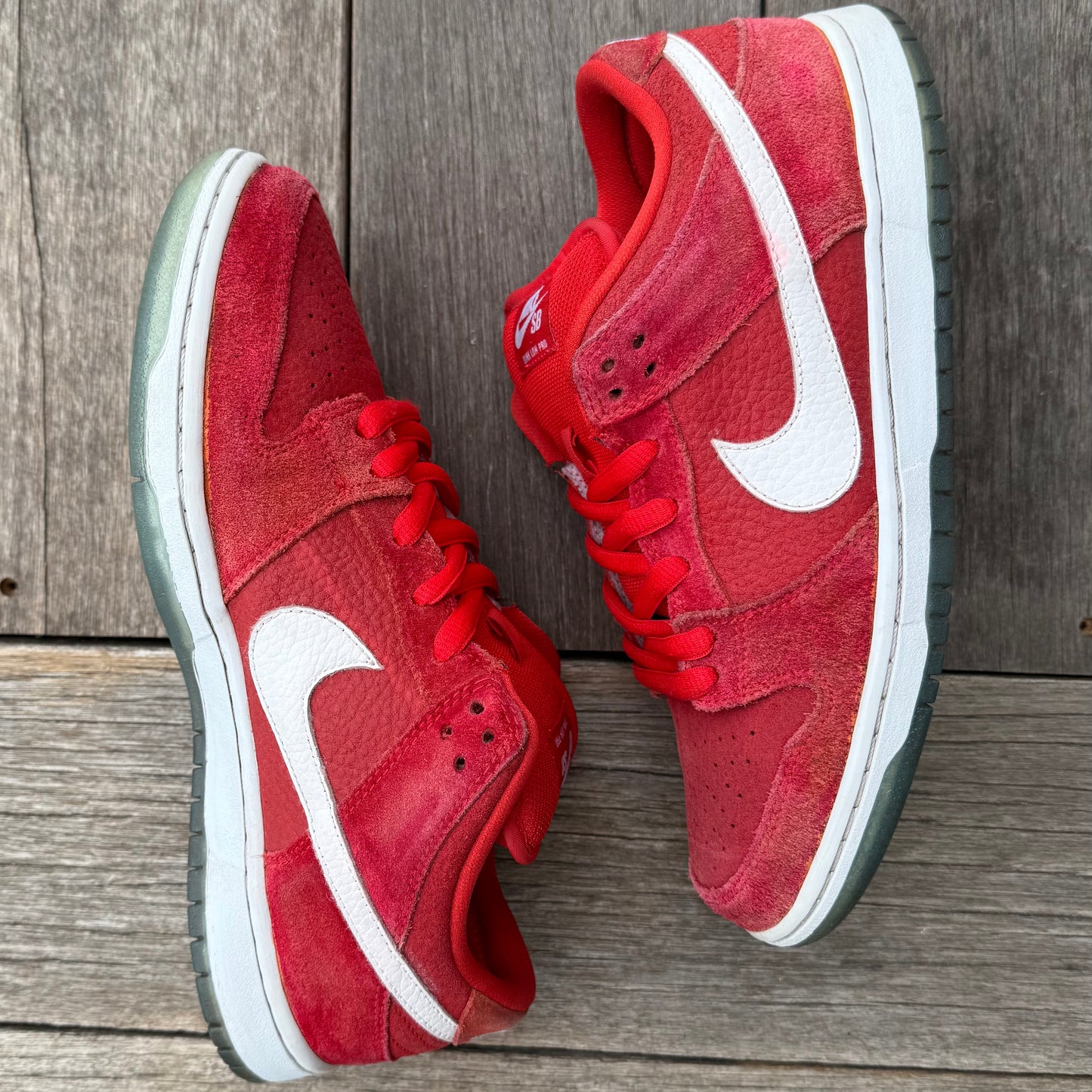 Nike SB Dunk Low Challenge Red Size 8.5