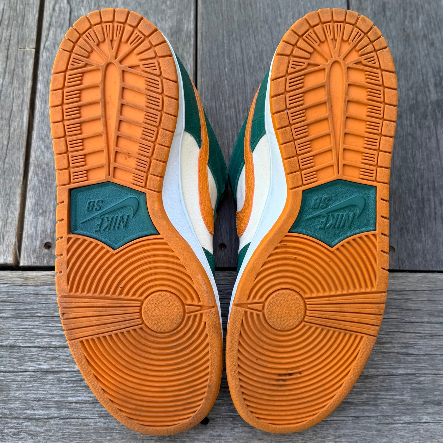 Nike SB Dunk Low Kumquat Legion Pine Size 9.5