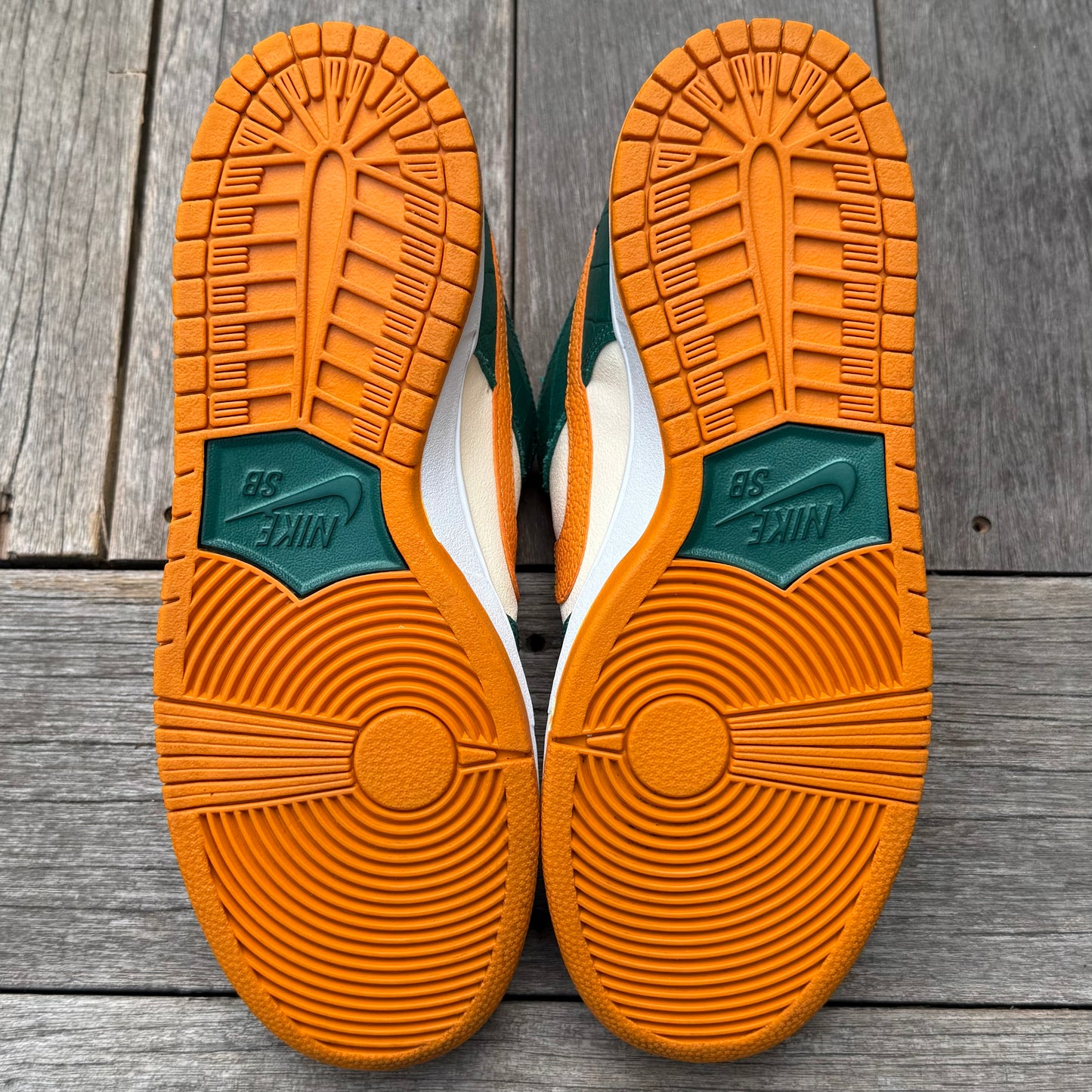 Nike SB Dunk Low Kumquat Legion Pine Size 10