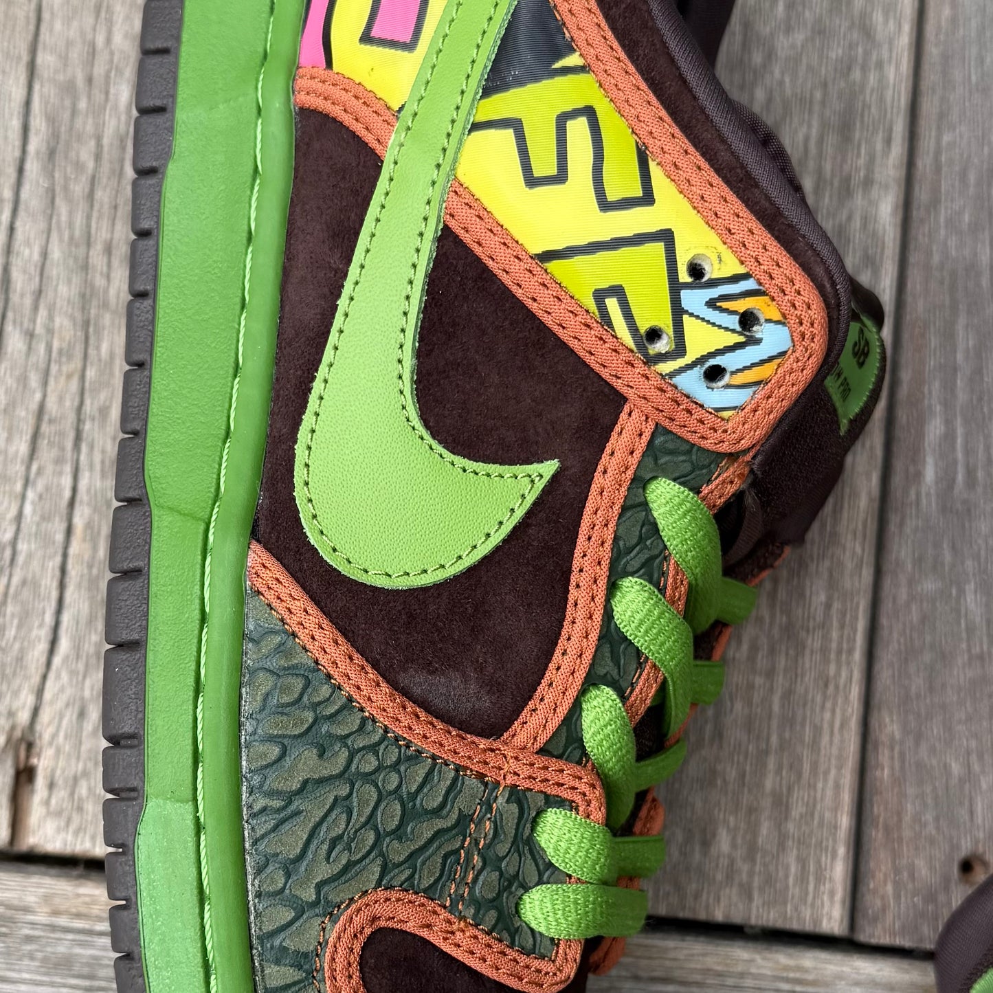 Nike SB Dunk Low De La Soul Size 10.5