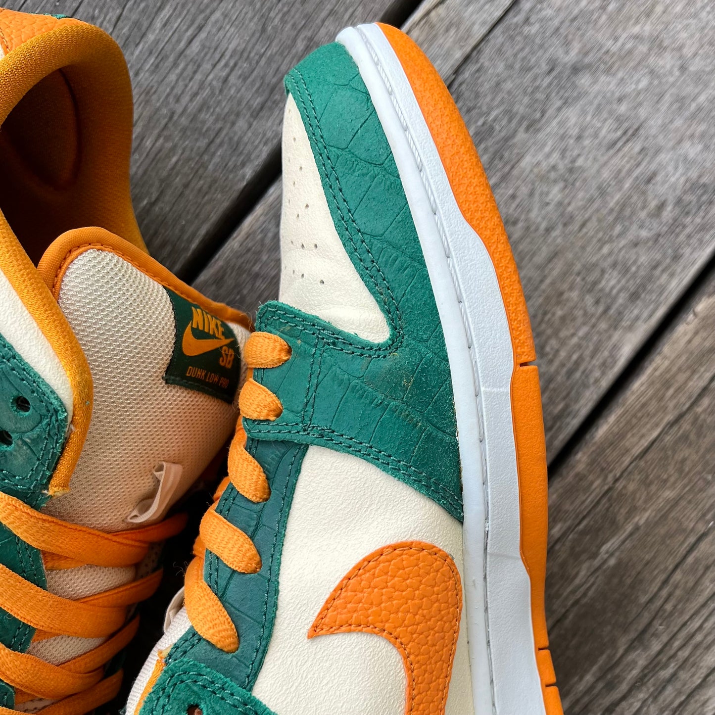 Nike SB Dunk Low Kumquat Legion Pine Size 10.5