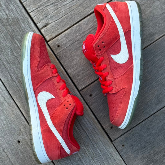 Nike SB Dunk Low Challenge Red Size 9.5