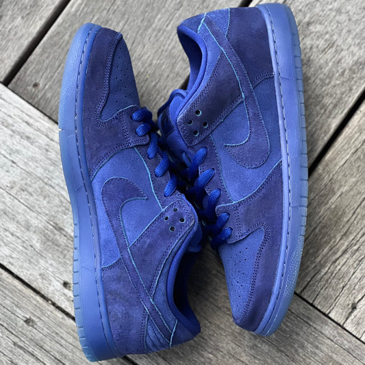 Nike SB Dunk Low Blue Moon Size 11