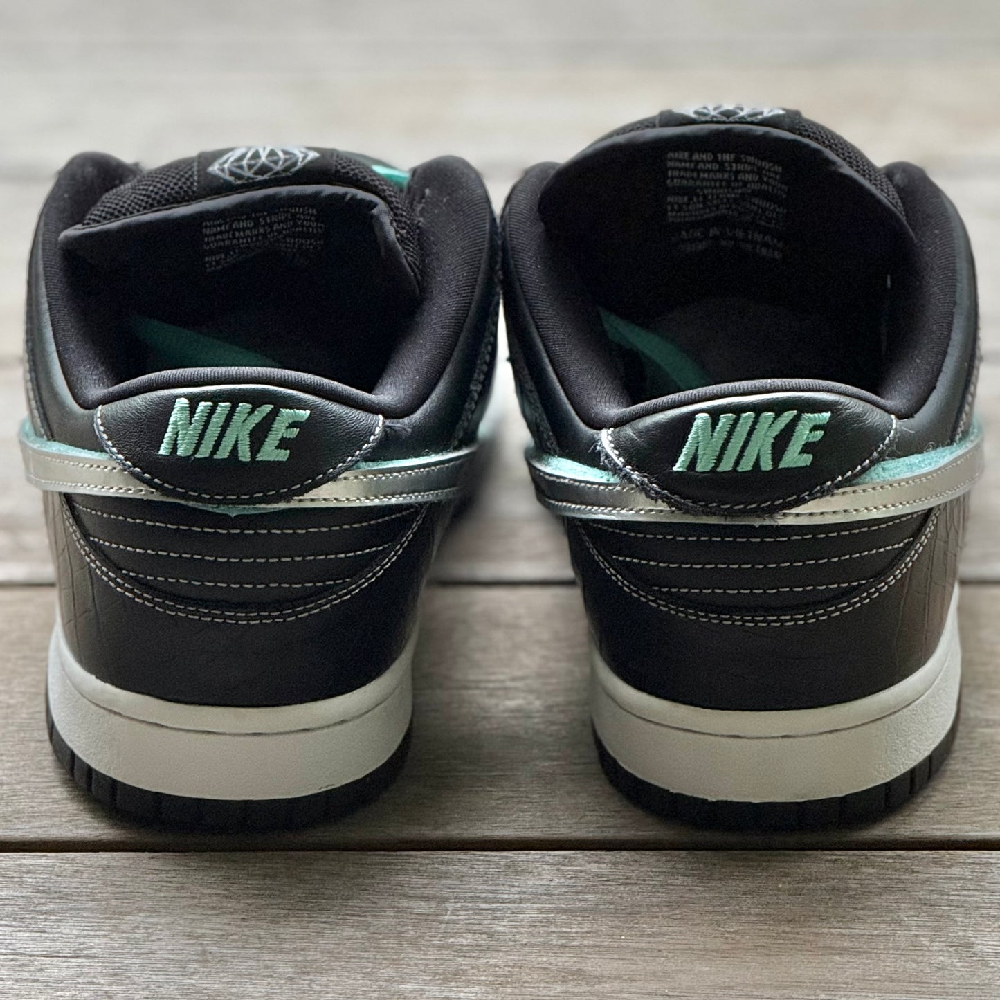 Nike SB Dunk Low Black Diamond Size 11.5