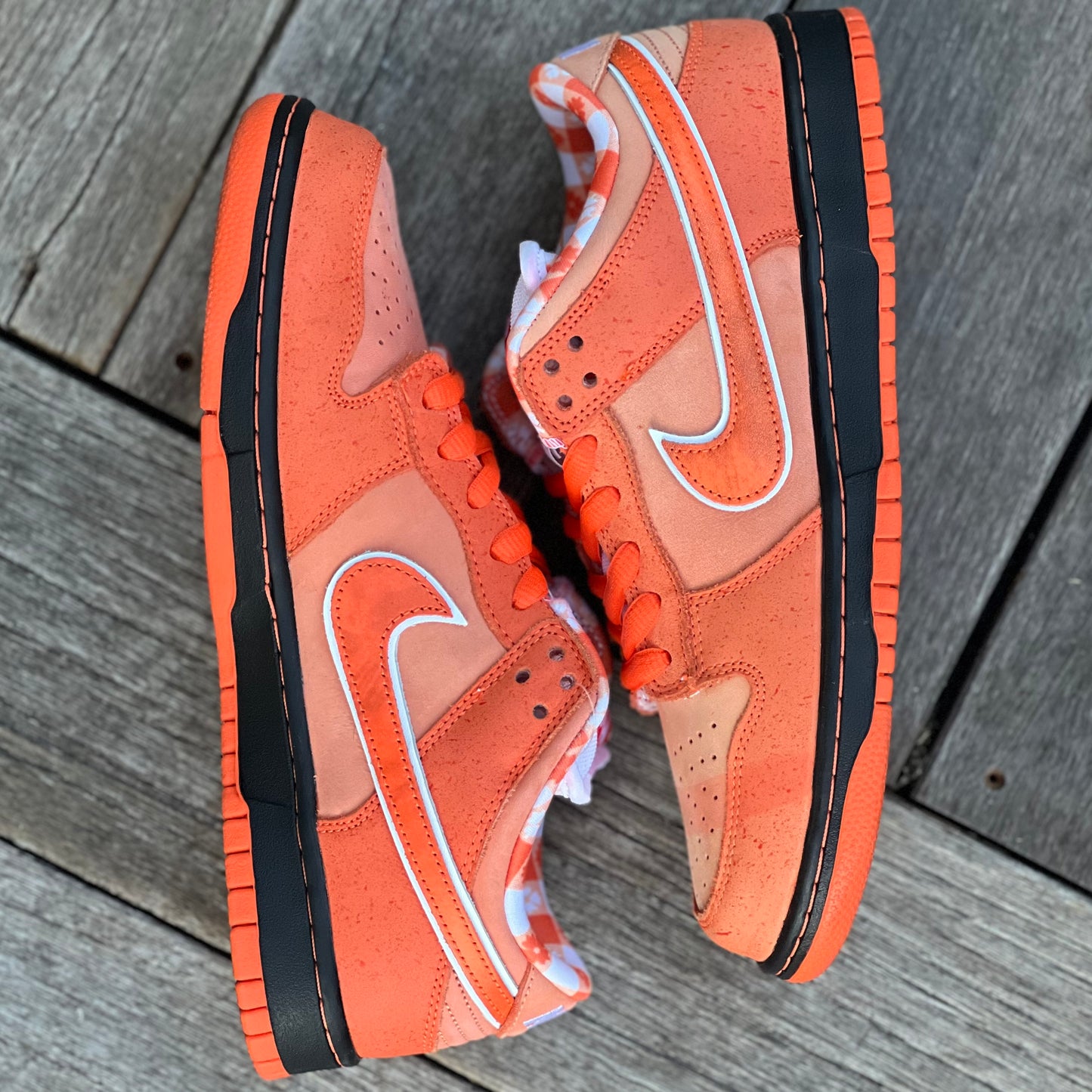 Nike SB Dunk Low Orange Lobster Size 9