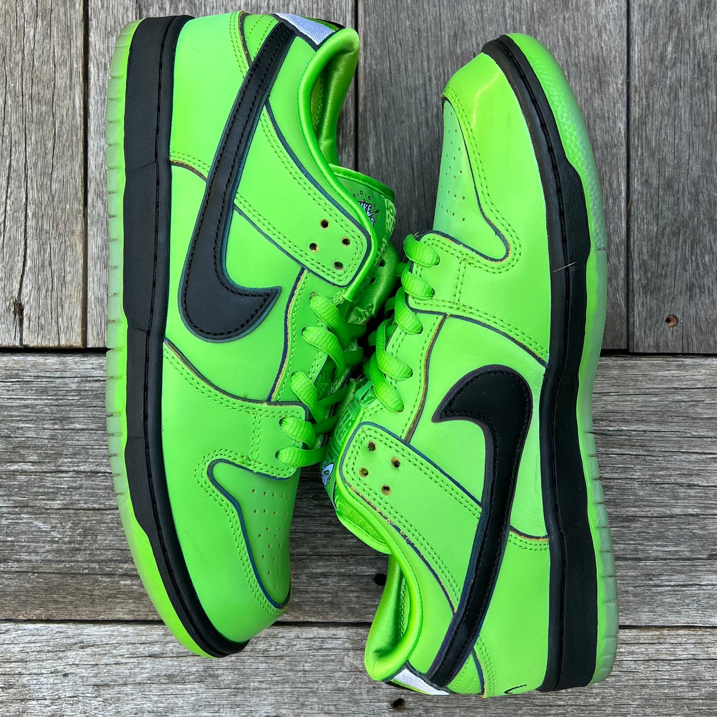 Nike SB Dunk Low Green Powerpuff Girl Buttercup Size 9