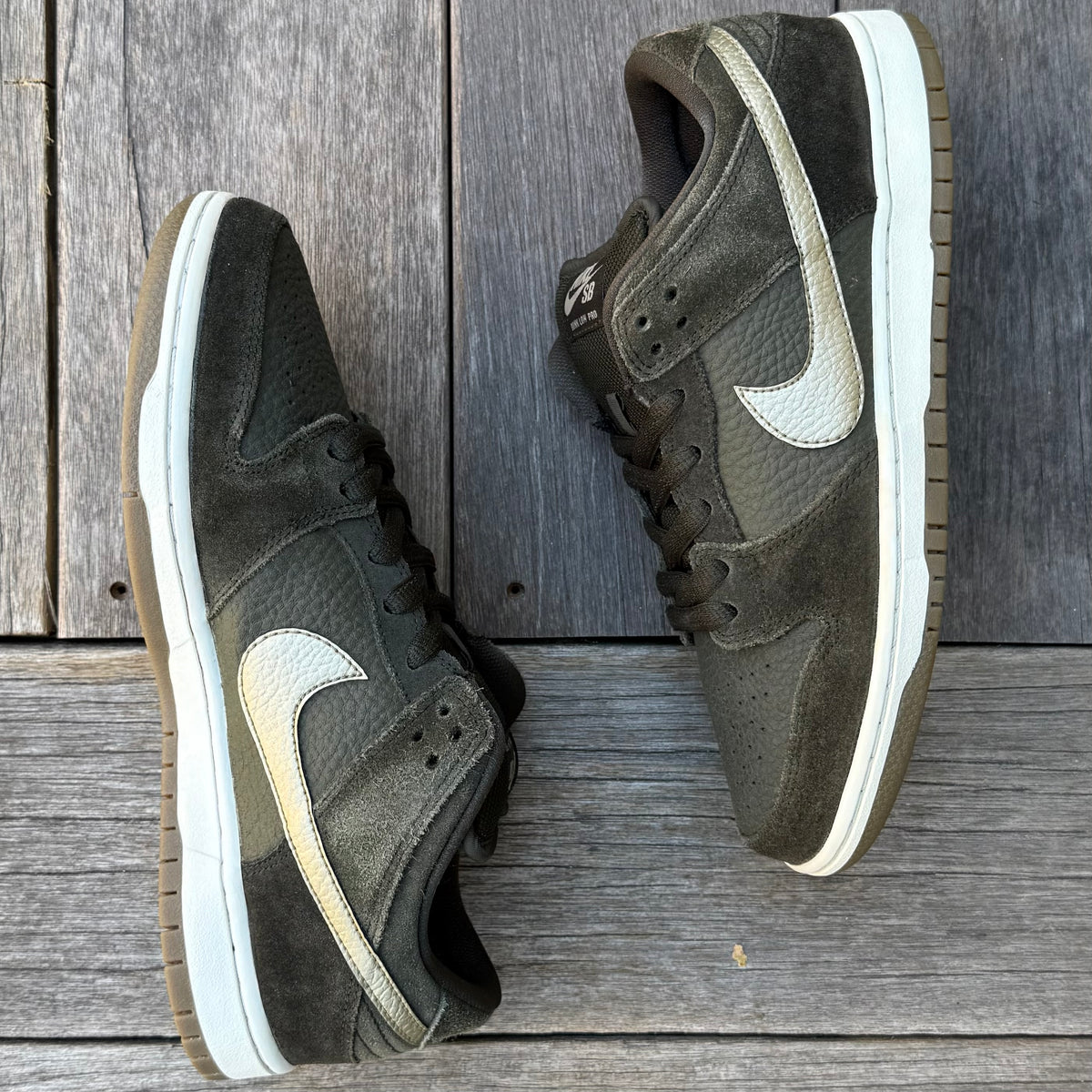 Nike SB Dunk Low Sequoia White Gum Size 8.5