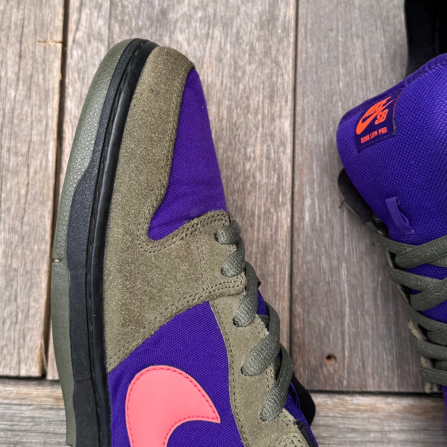 Nike SB Dunk Low Medium Olive Atomic Size 13