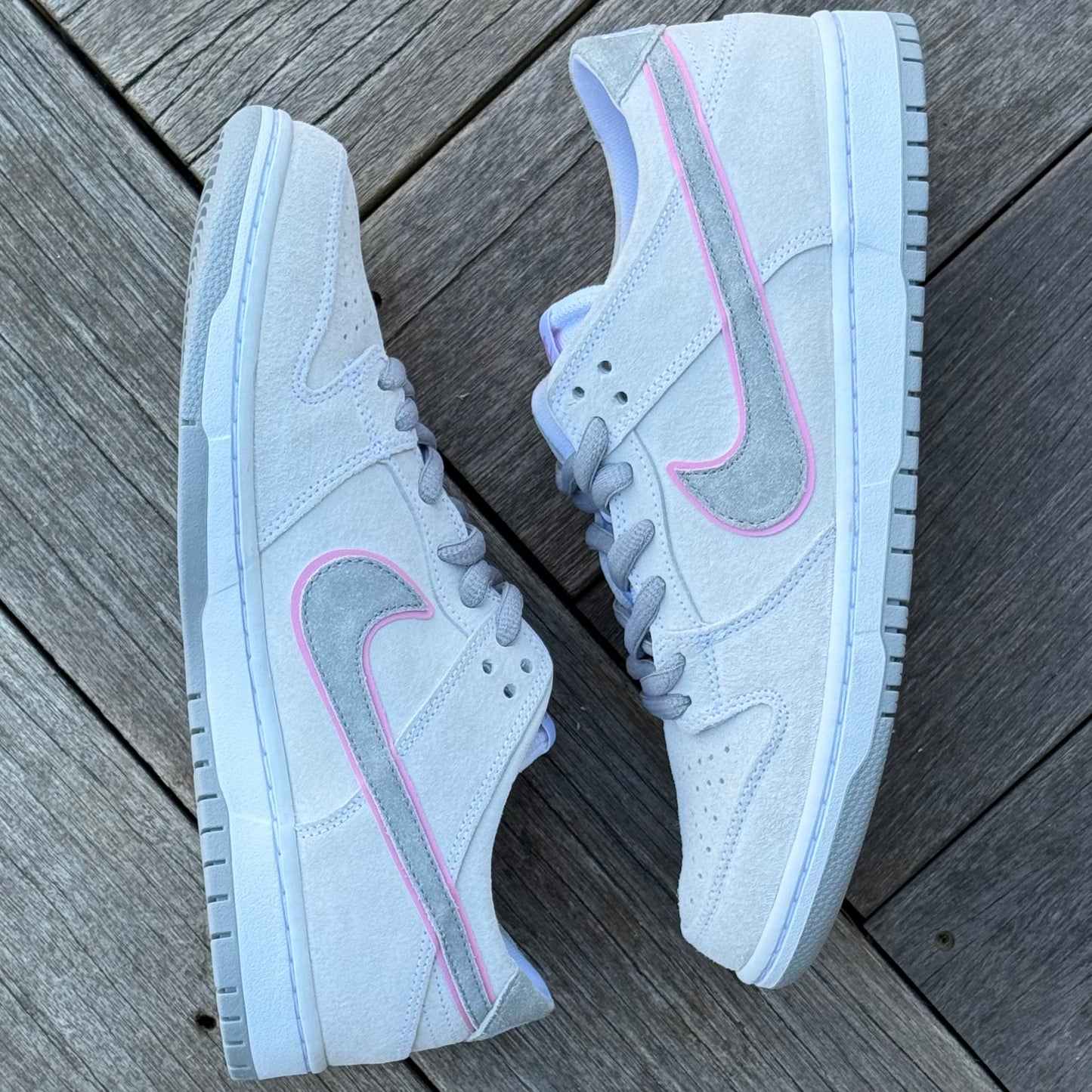Nike SB Dunk Low Perfect Pink IW Size 11