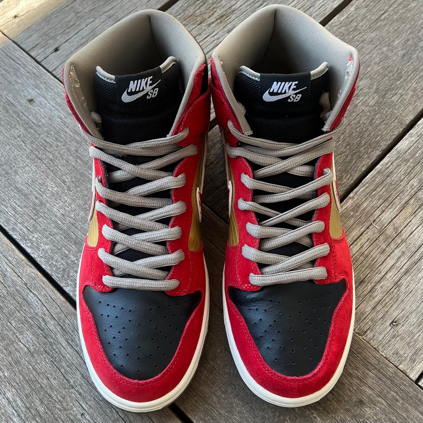 Nike SB Dunk High Tecate Size 10