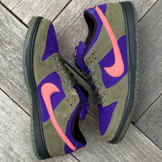 Nike SB Dunk Low Medium Olive Atomic Red Size 9.5