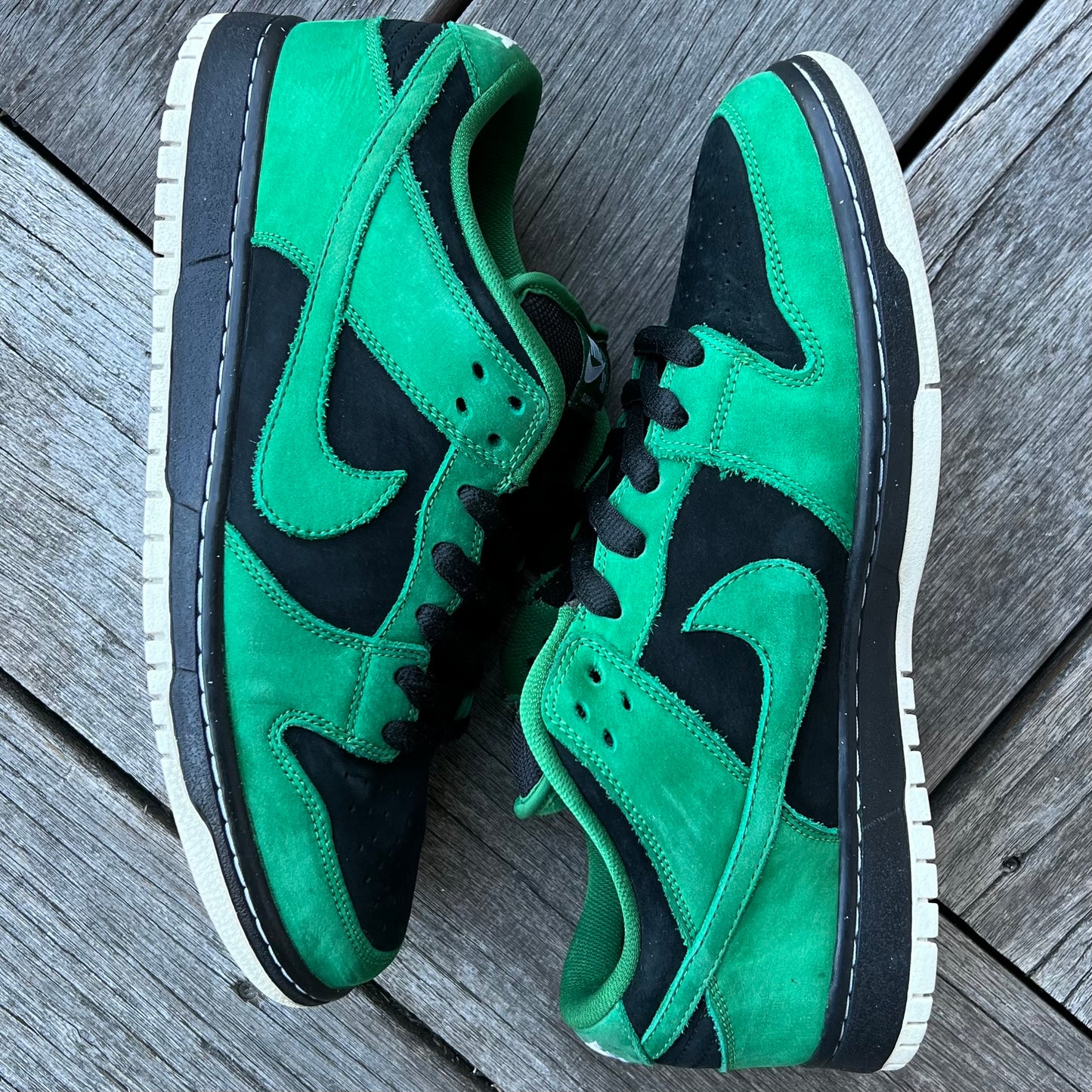 Nike SB Dunk Low Green Lantern Size 9.5