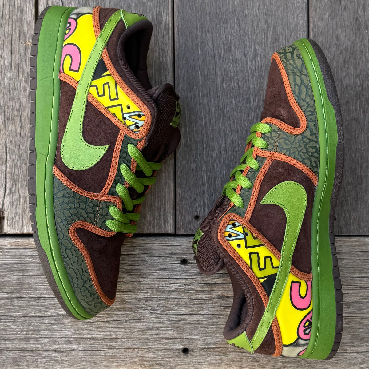 Nike SB Dunk Low De La Soul Size 10