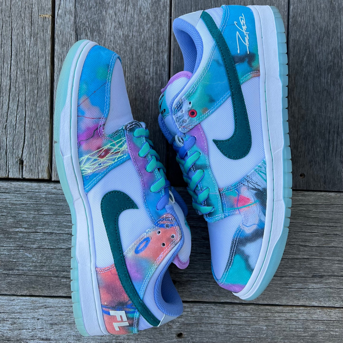 Nike SB Dunk Low Futura White Teal Geode Size 11.5