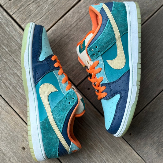 Nike SB Dunk Low MIA Skateshop Size 9.5