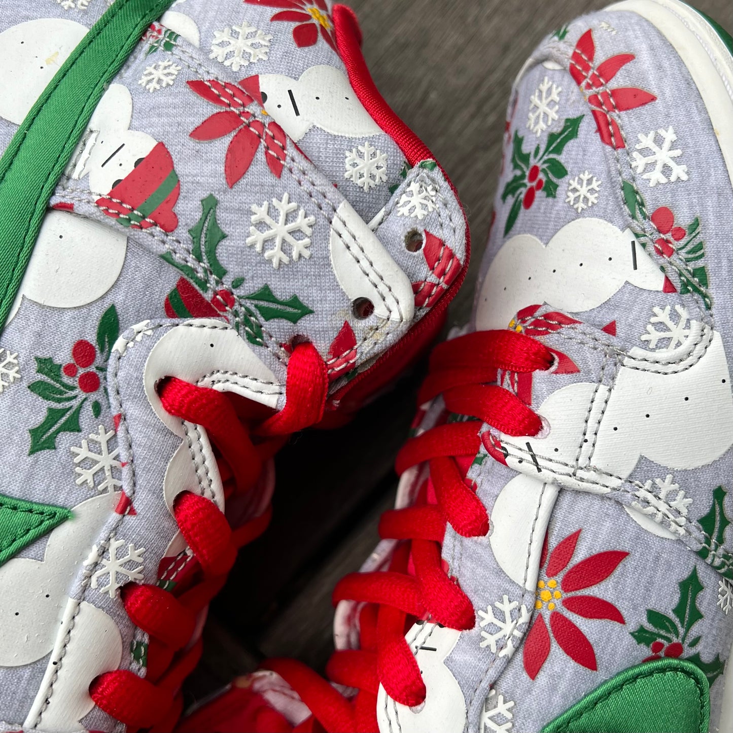 Nike SB Dunk High Ugly Christmas Sweater Grey Size 8.5