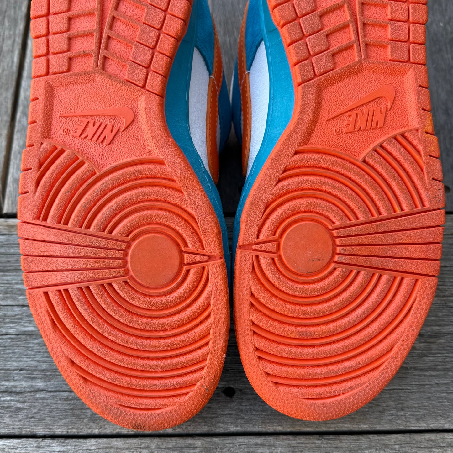 Nike SB Dunk Low EMB Miami Brazil Size 9.5