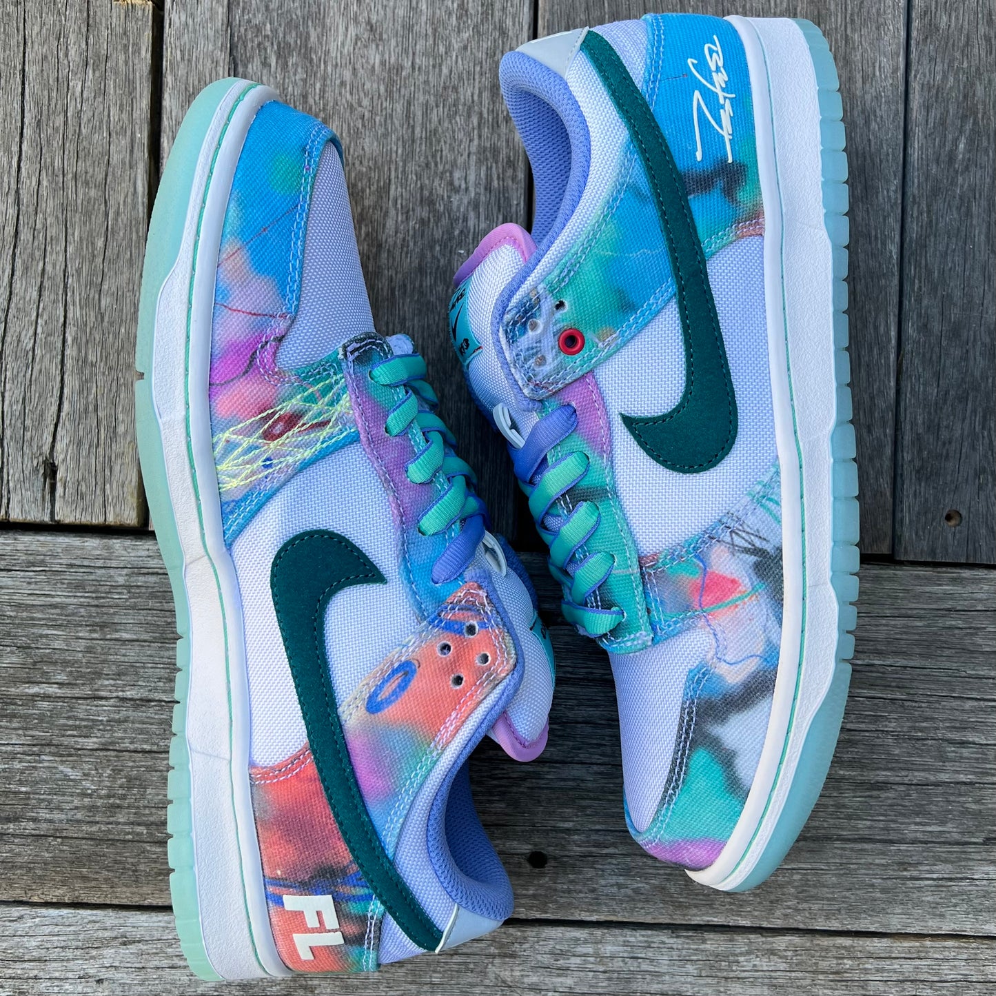 Nike SB Dunk Low Futura White Geode Teal Size 9