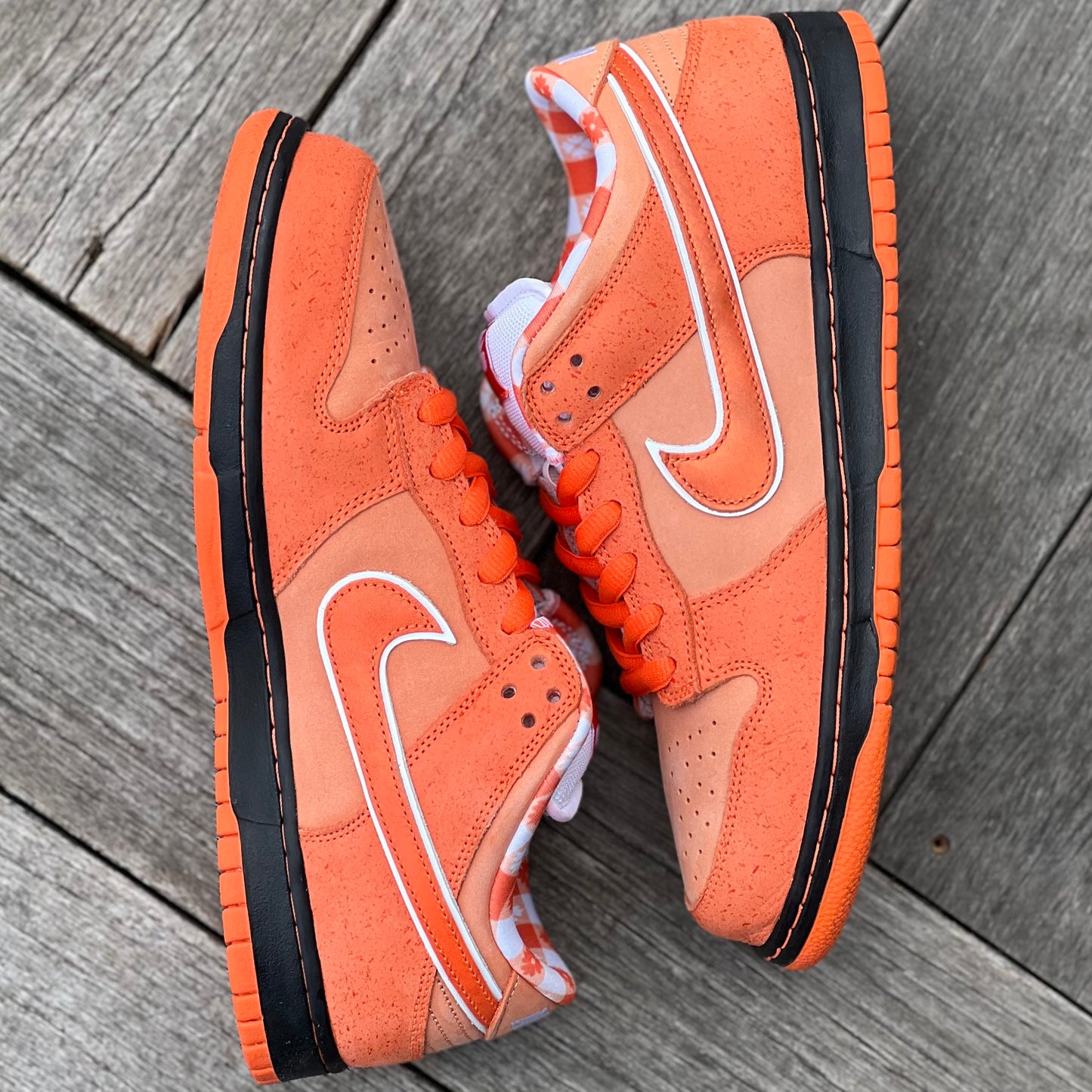 Nike SB Dunk Low Orange Lobster Size 10.5