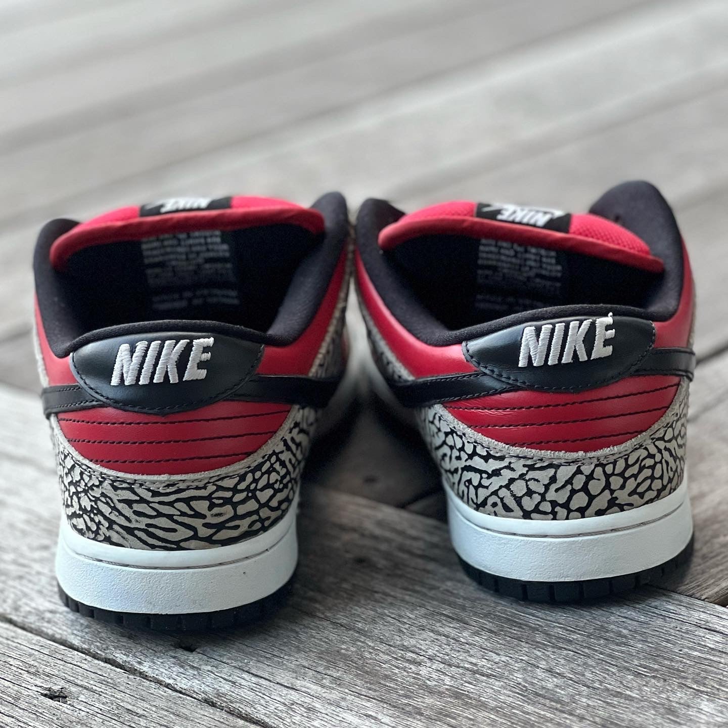 Nike SB Dunk Low Red Supreme Size 10