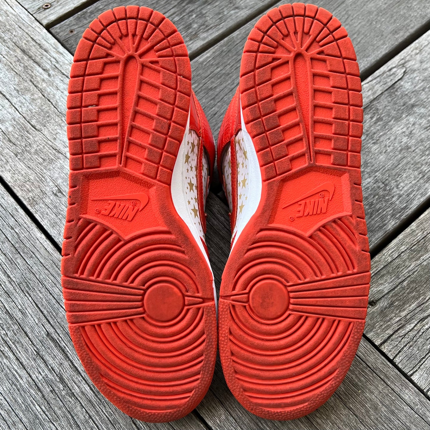 Nike SB Dunk High Orange Supreme Size 10