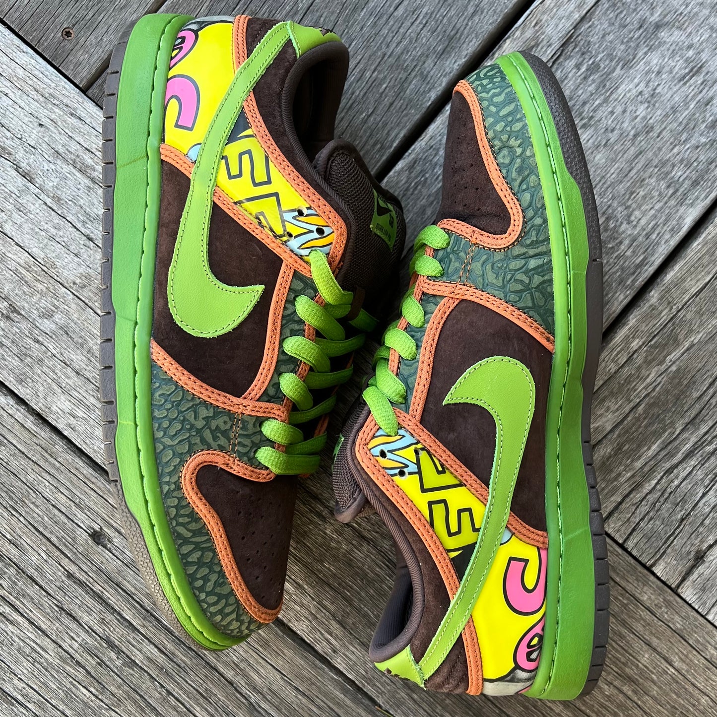 Nike SB Dunk Low De La Soul Size 9.5