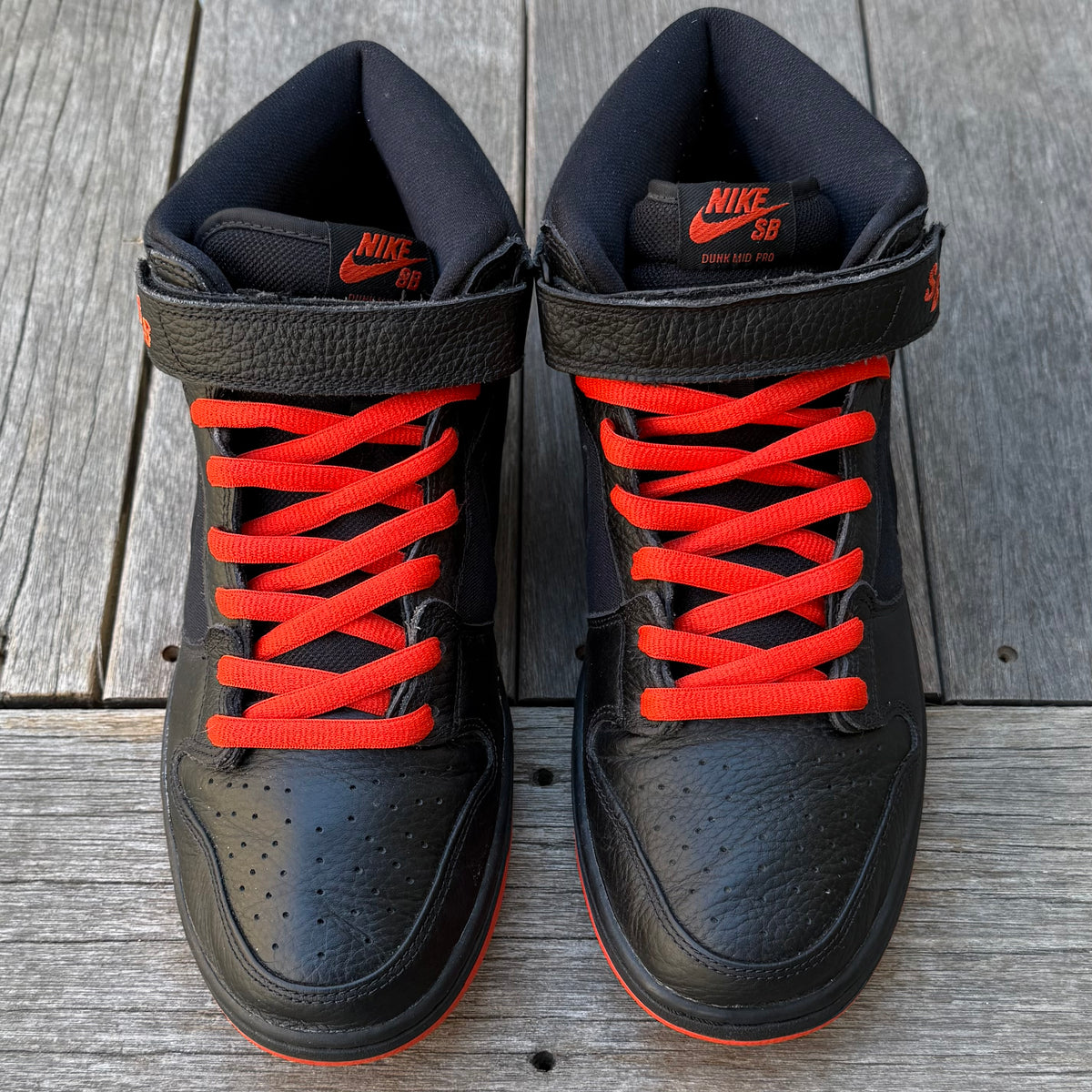 Nike SB Dunk Mid Halloween Size 12