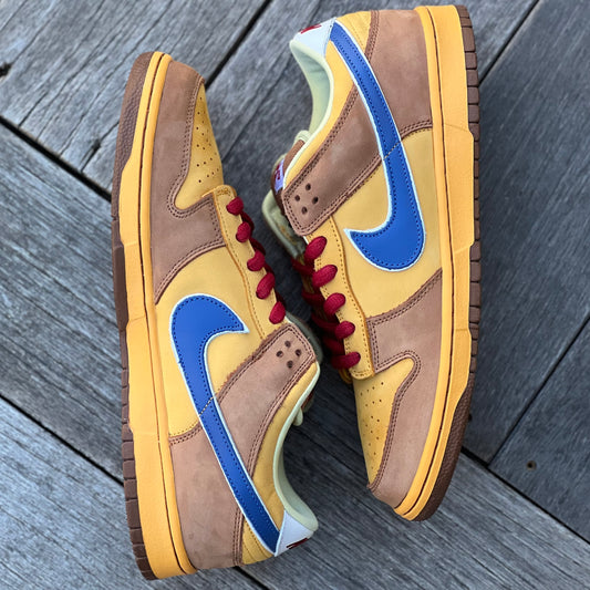 Nike SB Dunk Low Newcastle Brown Ale Size 12