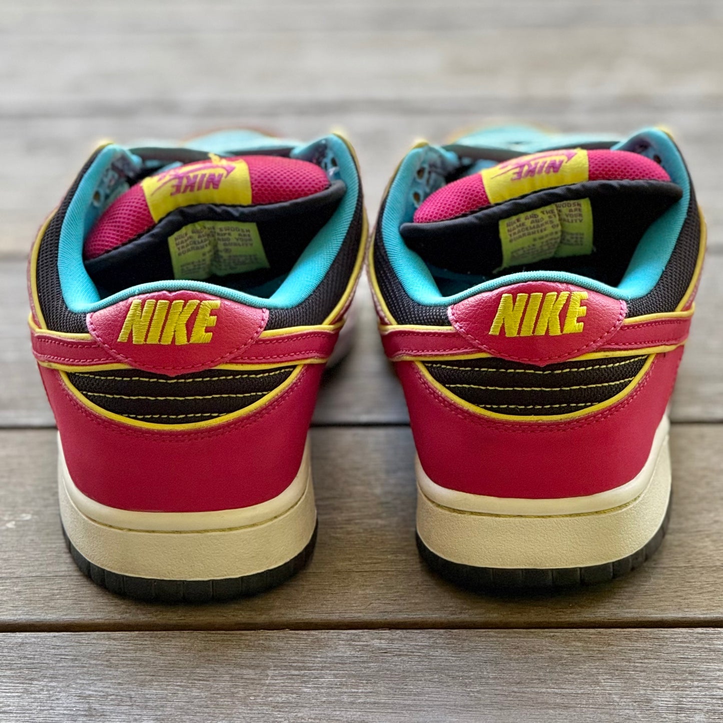 Nike SB Dunk Low Miss PacMan Size 9