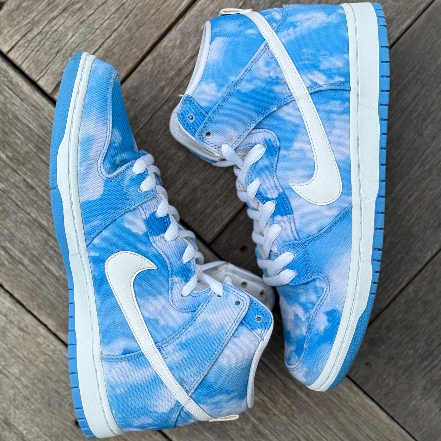 Nike SB Dunk High Clouds Size 10