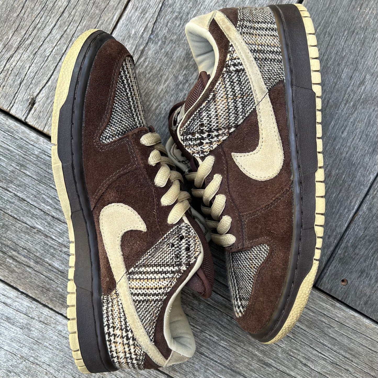 Nike SB Dunk Low Tweed Size 8