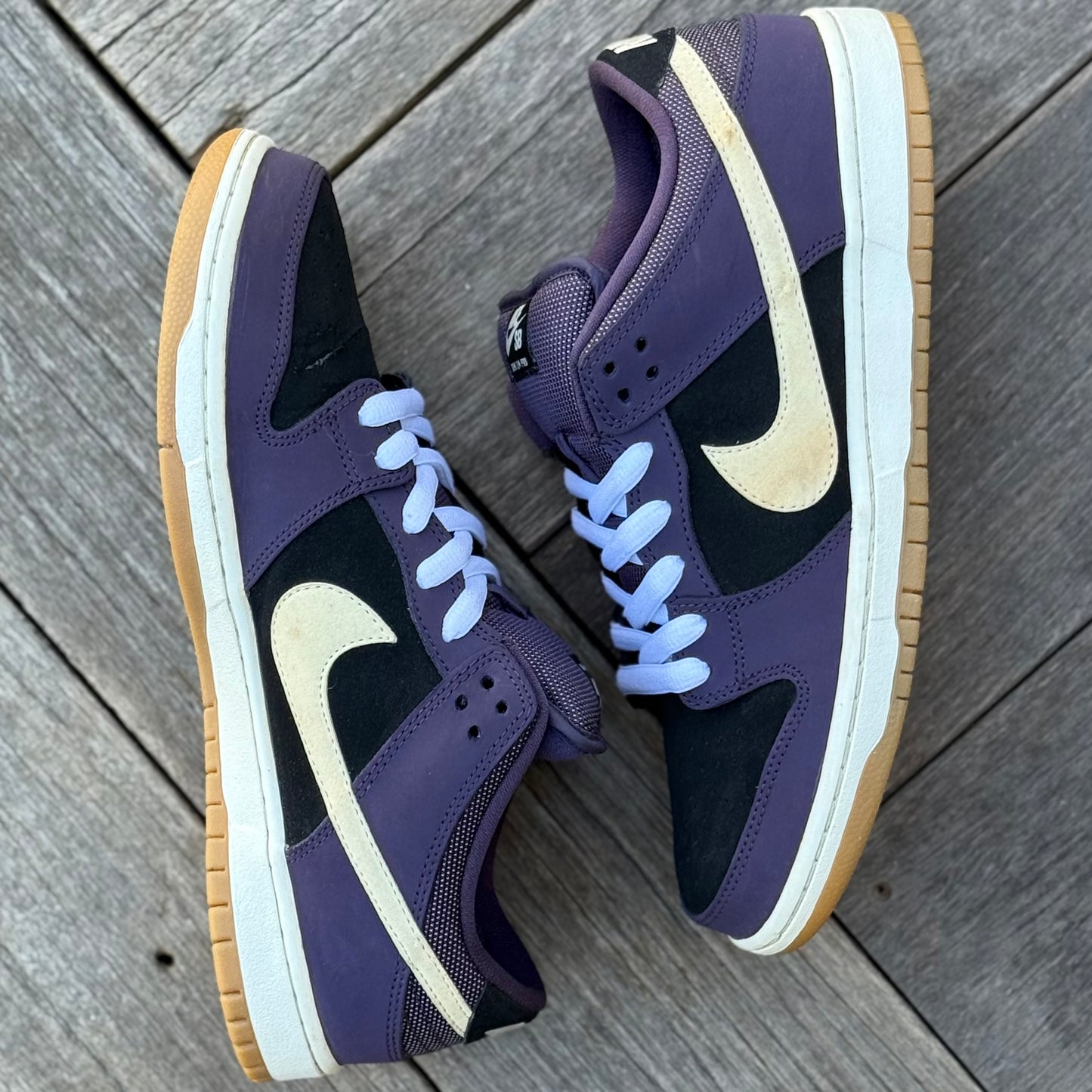 Nike SB Dunk Low Dark Raisin Size 10.5