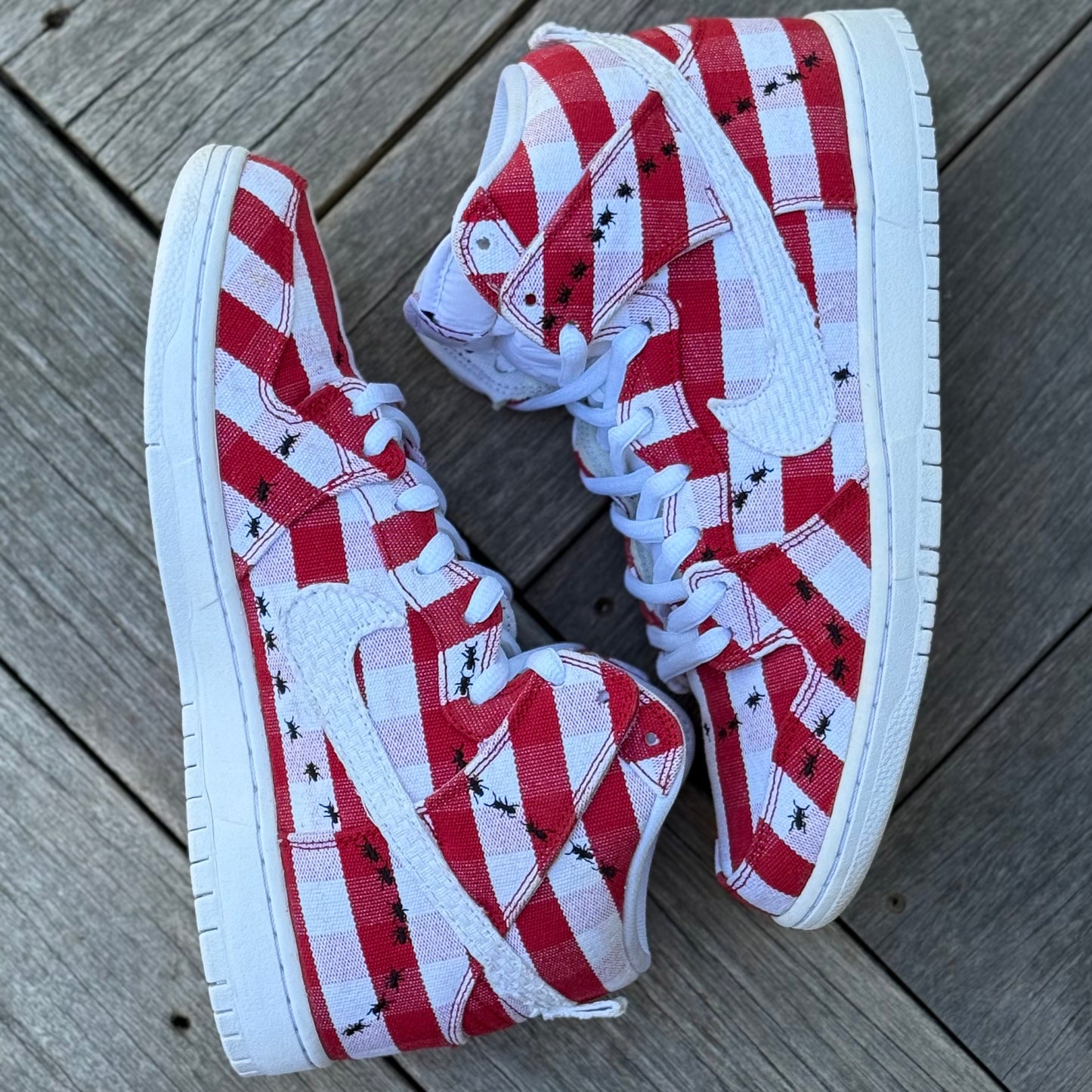 Nike SB Dunk High Picnic Size 10
