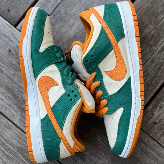 Nike SB Dunk Low Kumquat Legion Pine Size 8