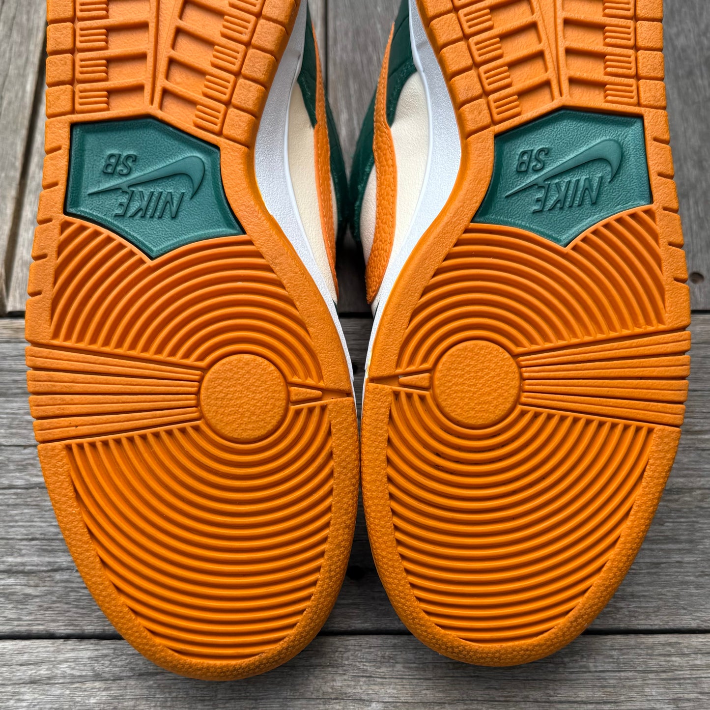 Nike SB Dunk Low Kumquat Legion Pine Size 10